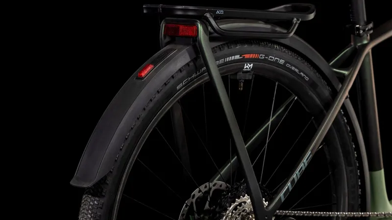 Cube Kathmandu Hybrid C:62 SLT 400X Hybrid Bike in Green-6